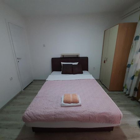 Apartment Matovic Kragujevac Cameră foto